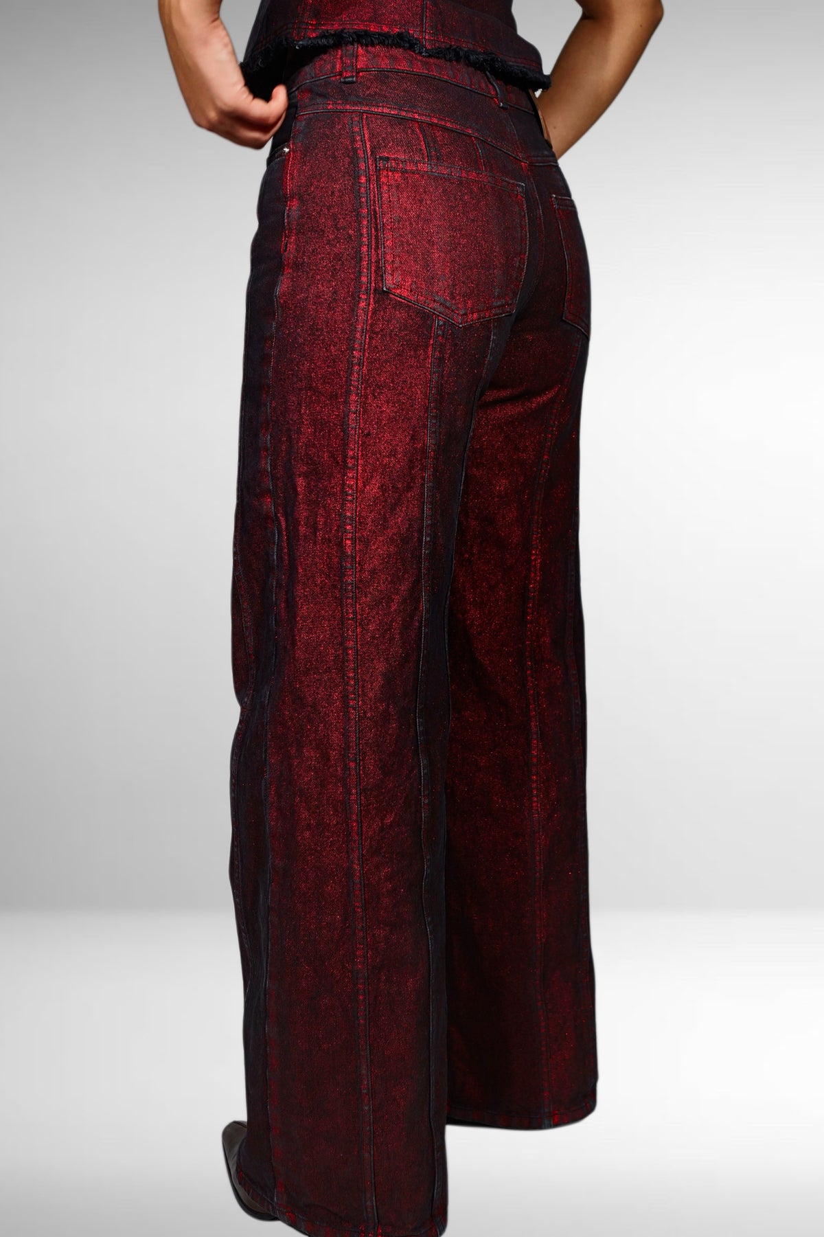 WOMEN’S BURGUNDY WIDE-FLARE JEANS
